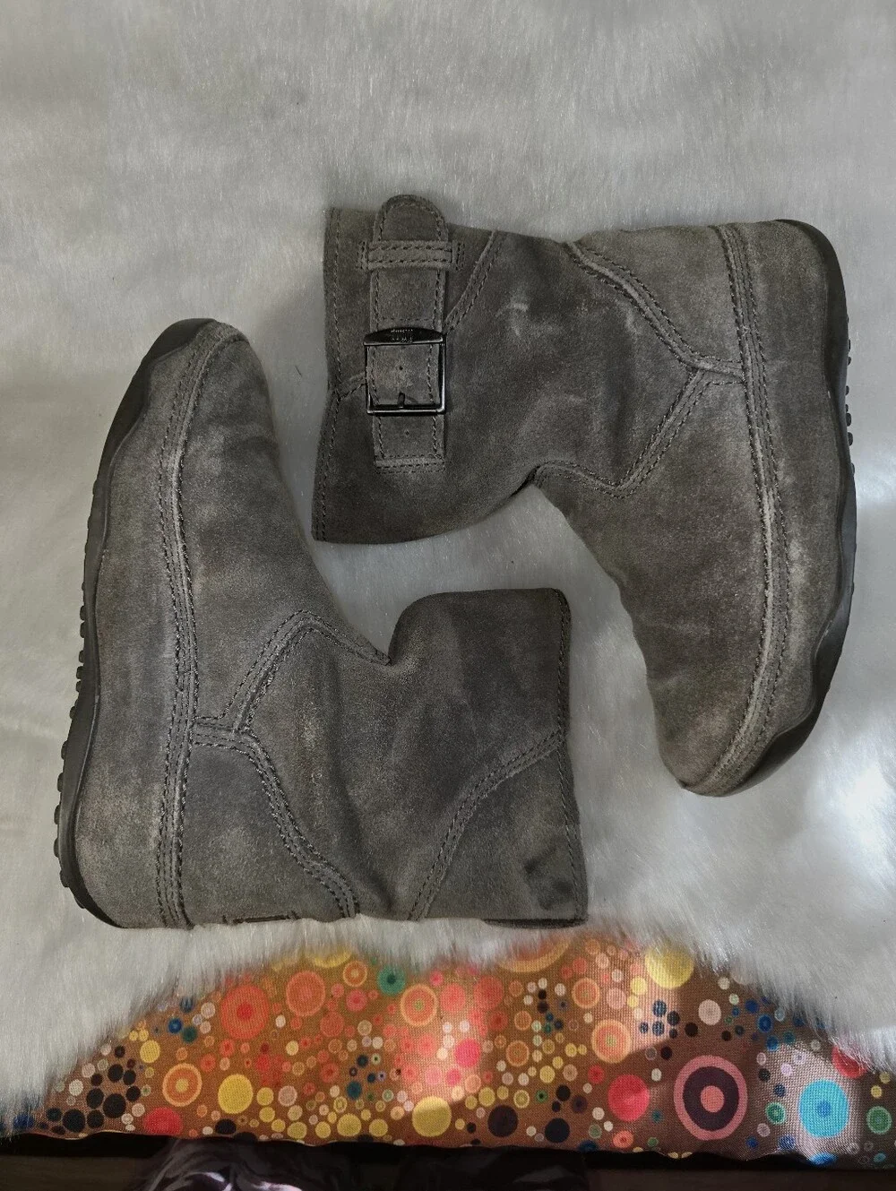 FitFlop Gray Suede Superboot Short Ankle Boots - Kids/Women